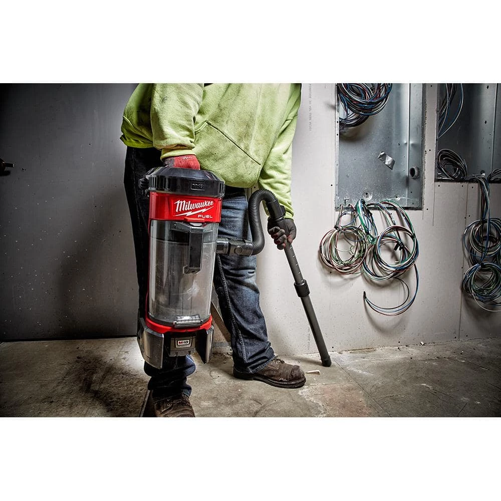Milwaukee M18 FUEL 18-Volt Lithium-Ion Brushless 1 Gal. Cordless 3-in-1 Backpack Vacuum with Extra HEPA Filter - Image 13